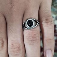 یک عدد فروش انگشتر پسرانه آمریکایی اونیکس مشکی