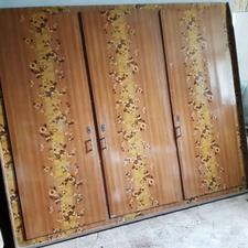 کمد دیواری قدیمی و بسیار زیبا