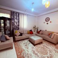 مبل ال 7 نفره با جلومیزی + میز غذاخوری + بوفه ویترین