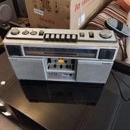 رادیو ضبط قدیمی