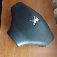 قاب ایربگ 206 فرانسوی جنس اورجینال درحد