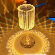 جادوی نور روی میز ..لامپ کریستالی سهبعدی هولوگرافیک