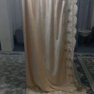 پرده با والان سالم شیک و در حد نو