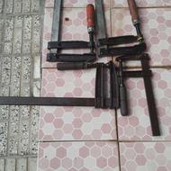 پیچ دستی یا گیره