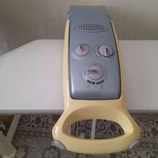 اتو پرسی کاملا تمیز و کم استفاده شده