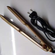 اتو مو خرم اباد