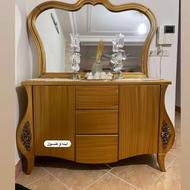 آینه و کنسول شیک و تمیز و سالم