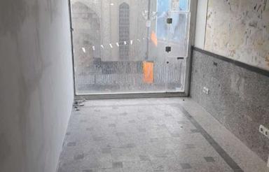 یک باب مغازه در لوکیشن عالی پاساژ قدس قم