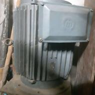 الکتروموتور40اسب900دور