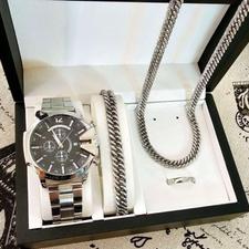 ست ساعت و دستبند و گردنبند