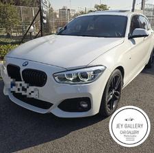 بی ام و 125i سفید 2018