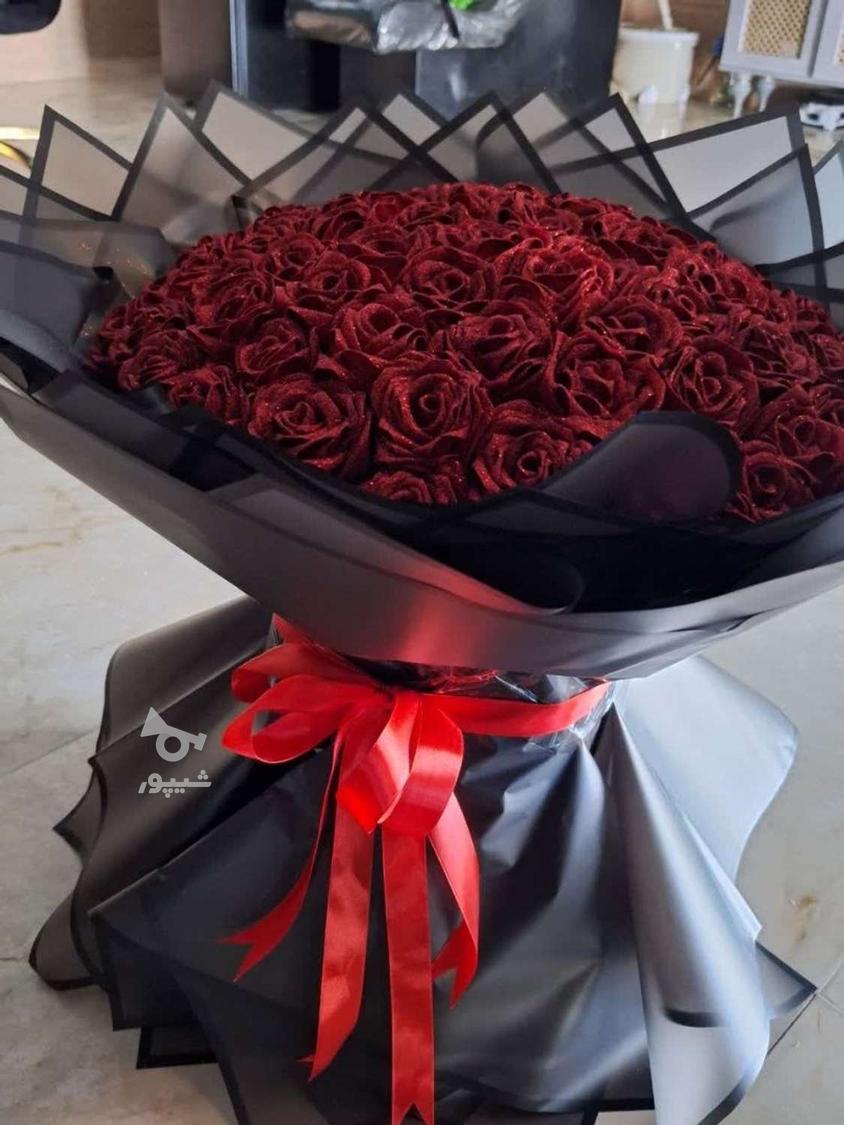 فروش دسته گل رز قرمز جاویدان