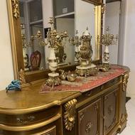 اینه وکنسول بزرگ