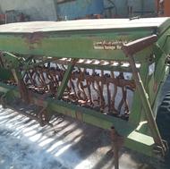 بذرپاش ماشین برزگر