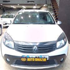 رنو ساندرو استپ وی 1396 سفید