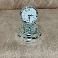ساعت رومیزی عقربه ایی فروشی