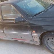 پرشیا مدل 82شاسی ها سالم ضربه ترافیکی از پشت ضعیف داره