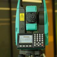 توتال استیشن اس‌تک مدل AXIS1L منو لایکا