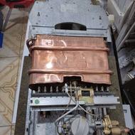 آبگرمکن بوتان کم فشار B3115 در حد نو