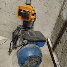 پمپ آب. و اسب