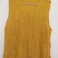 جلیقه بافت زرد رنگ