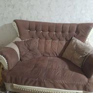 فروشی وپیش میز