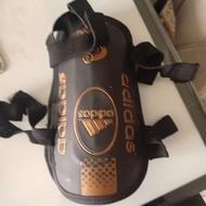 قلم بند فوتبالی