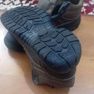 کفش ایمنی نمره 44