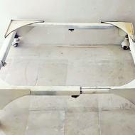 سلام زیر یخچالی قابل تنظیم و سالم هست. قیمت550 تومان