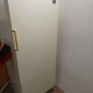 سالم بدونه برفک بدنه اش هم پوسیدگی نداره