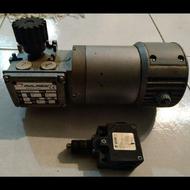 موتور درب پارکینک بالابر کرکره آسانسور دینام بازویی در جک