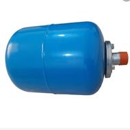 پمپ اب نیم همراه با مخزن اب چون خونه نبودم یسره شد سوخت