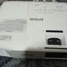 پروژکتور epson
