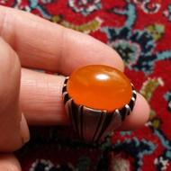 انگشتر عقیق کهنه