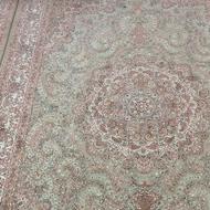 فرش زیبا و تمیز