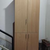 کمد و جاکفشی ایستاده.تمام ام دی اف