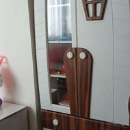 تخت و کمد طرح کلبه شرکتی