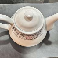 قوری چینی نو