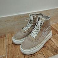 نیم بوت زنانه کاپشنی