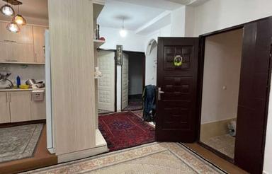 فروش ساختمان بتنی همکف حیاط دار ماشین رو و طبقه اول راه جدا