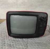 تلویزیون سیاه و سفید قدیمی