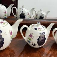 قوری چینی انگوری