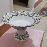 میوه خوری پایه دار شیک طرح گل نقره ای برجسته