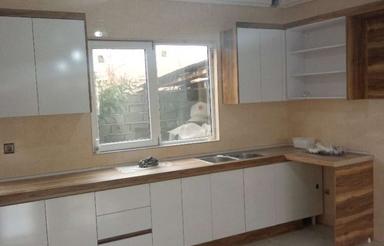 ویلایی درب جدا نوساز پارکینگ دار(آزادی)