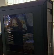 کامپیوتر با مانیتور مناسب بازی و تدوین