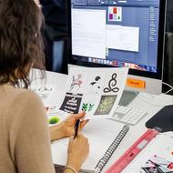 انجام دهنده ی انواع سفارشات گرافیکی