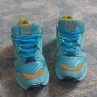 کتونی آدیداس