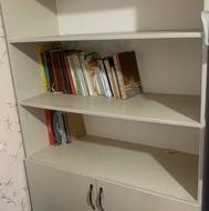 کتابخونه سالم و تمیز