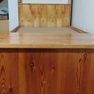 تخت تک نفره کاملا چوب و سالم