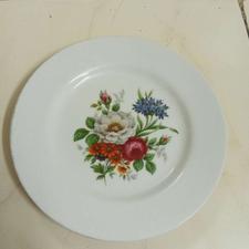 بشقاب دیوارکوب